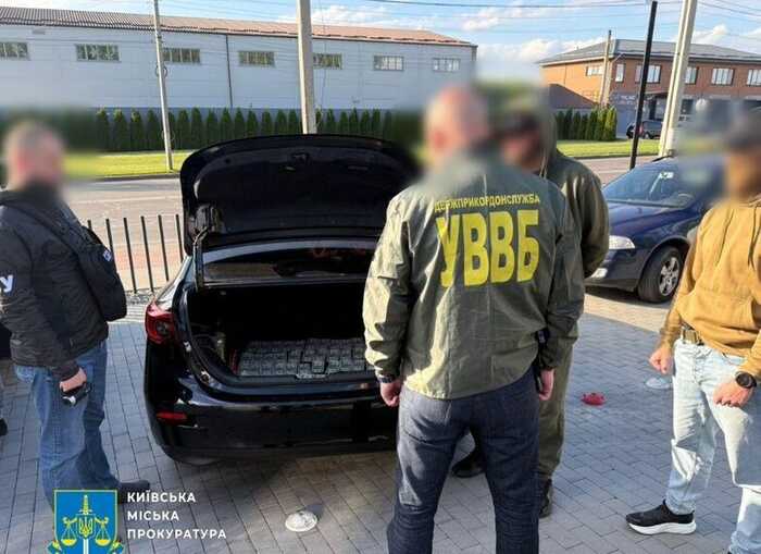 Керівник благодійної організації допомагав ухилянтам за 7000 доларів перетнути кордон з Молдовою, — прокуратура