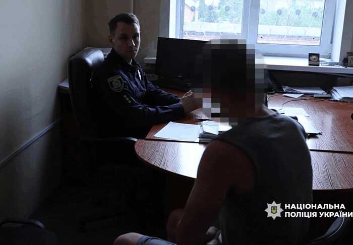У Харкові чоловік підпалив приміщення ТЦК і втік через вікно